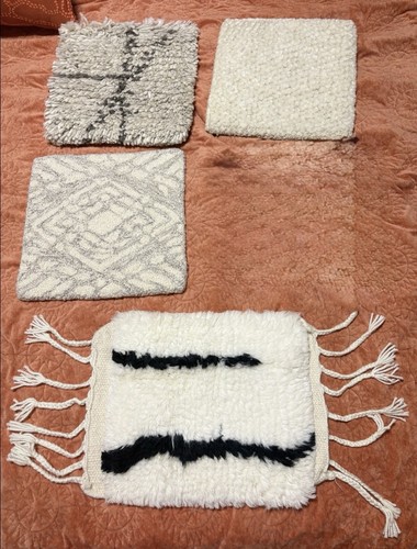 Crate barrel rug - &,